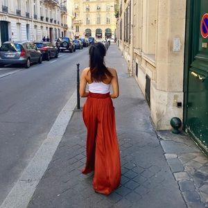 Meet your Posher, Jenny